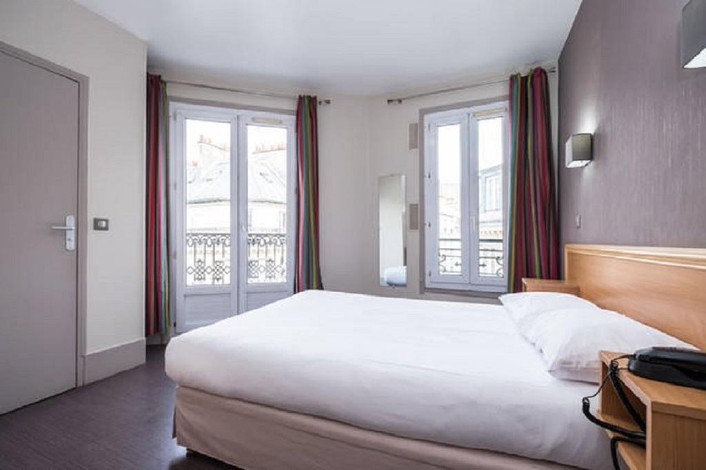 Double Room Private Bathroom