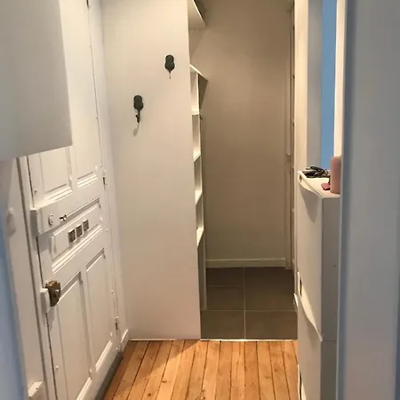 Sweet Room 15-3
