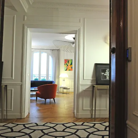Relais12Bis Bed & Breakfast By Eiffel Tower-3